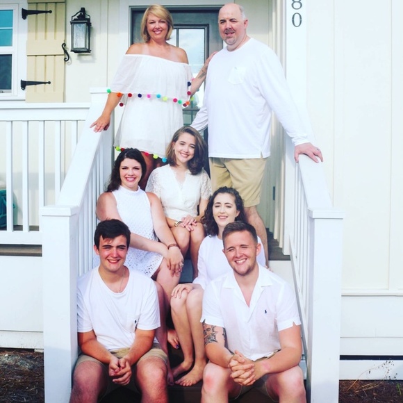 Meet your Posher, Daniel - Picture 3 of 6